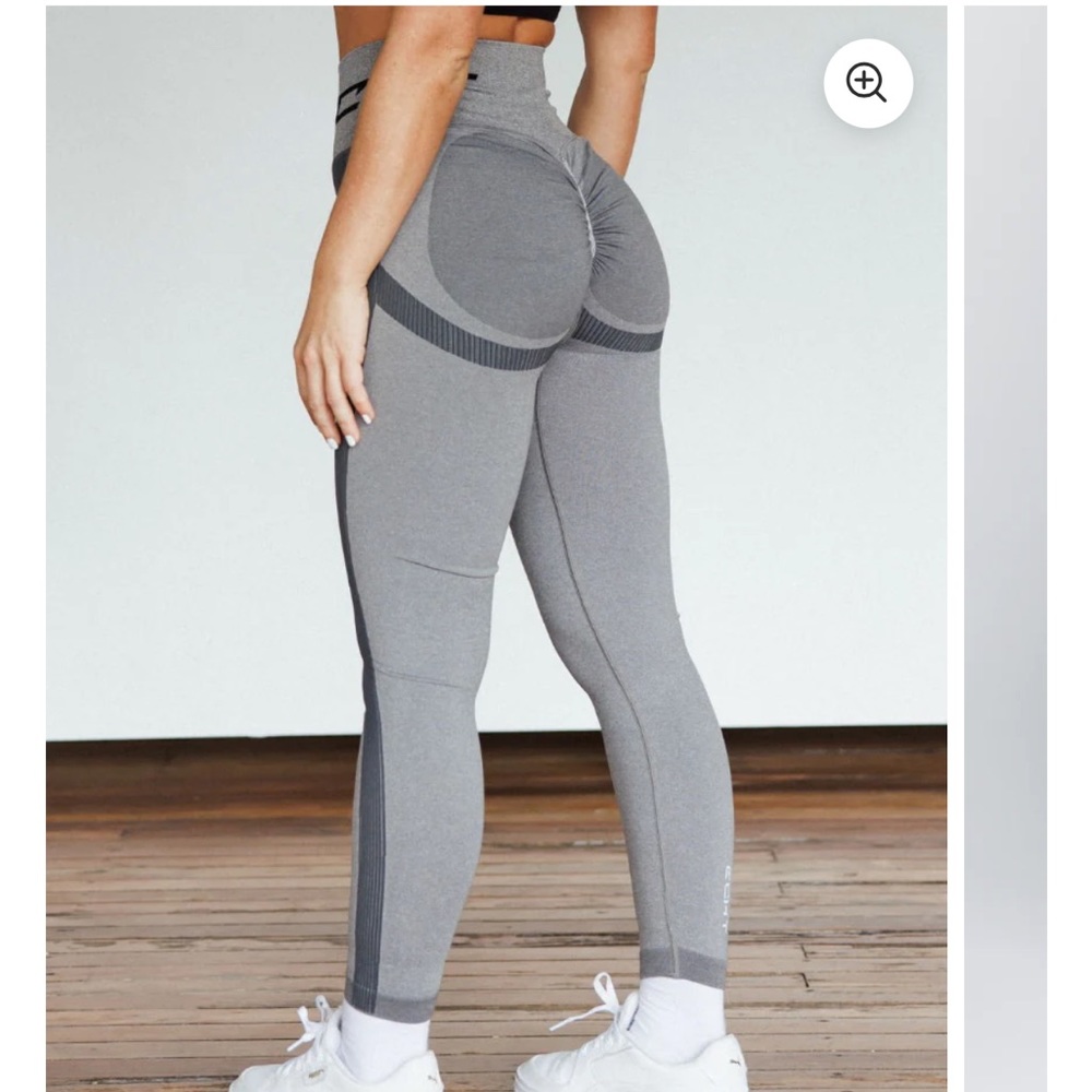 ECHT ARISE SCRUNCH GRAY WORKOUT LEGGINGS MEDIUM